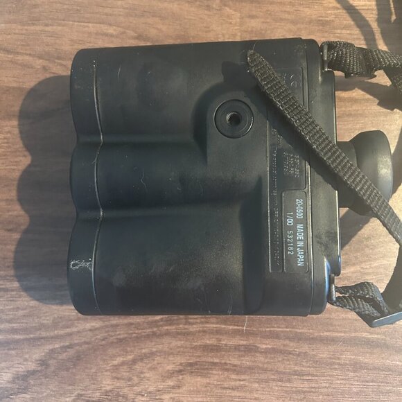 Bushnell Yardage Pro 500 Rangefinder 20-0500 Black Optics Strap Made in Japan - Picture 7 of 9